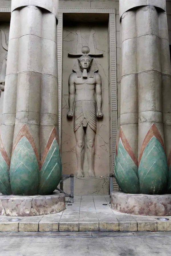 Egyptian statue